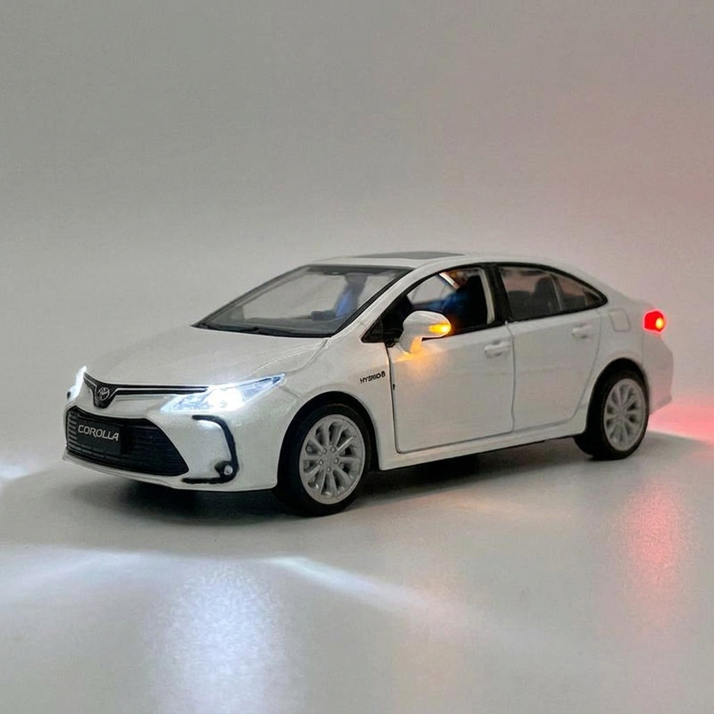 Toyota Corolla 1:32 With light and Sound System