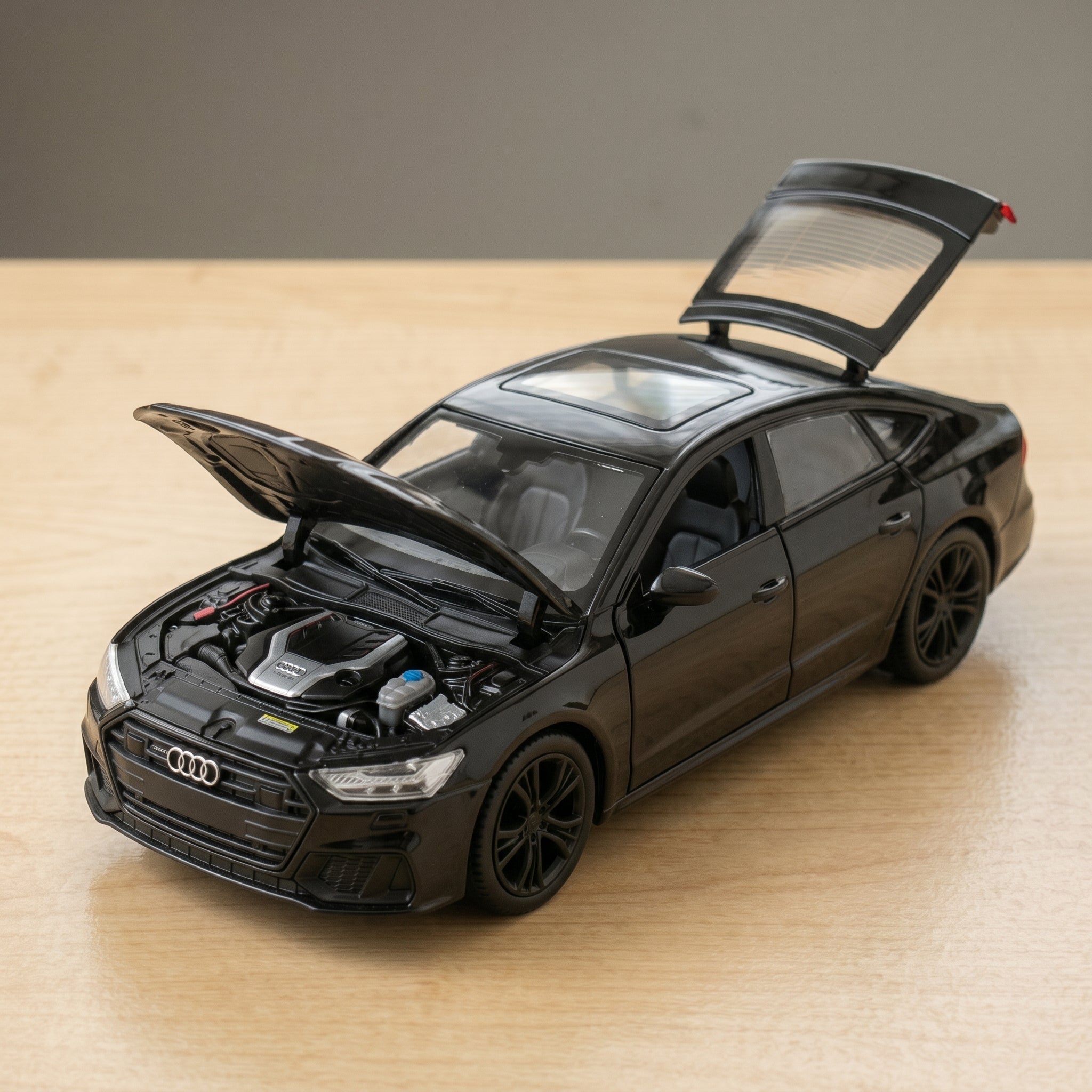 Audi A7 Die-Cast Model Car 1:28 Scale | Premium Alloy Collectible
