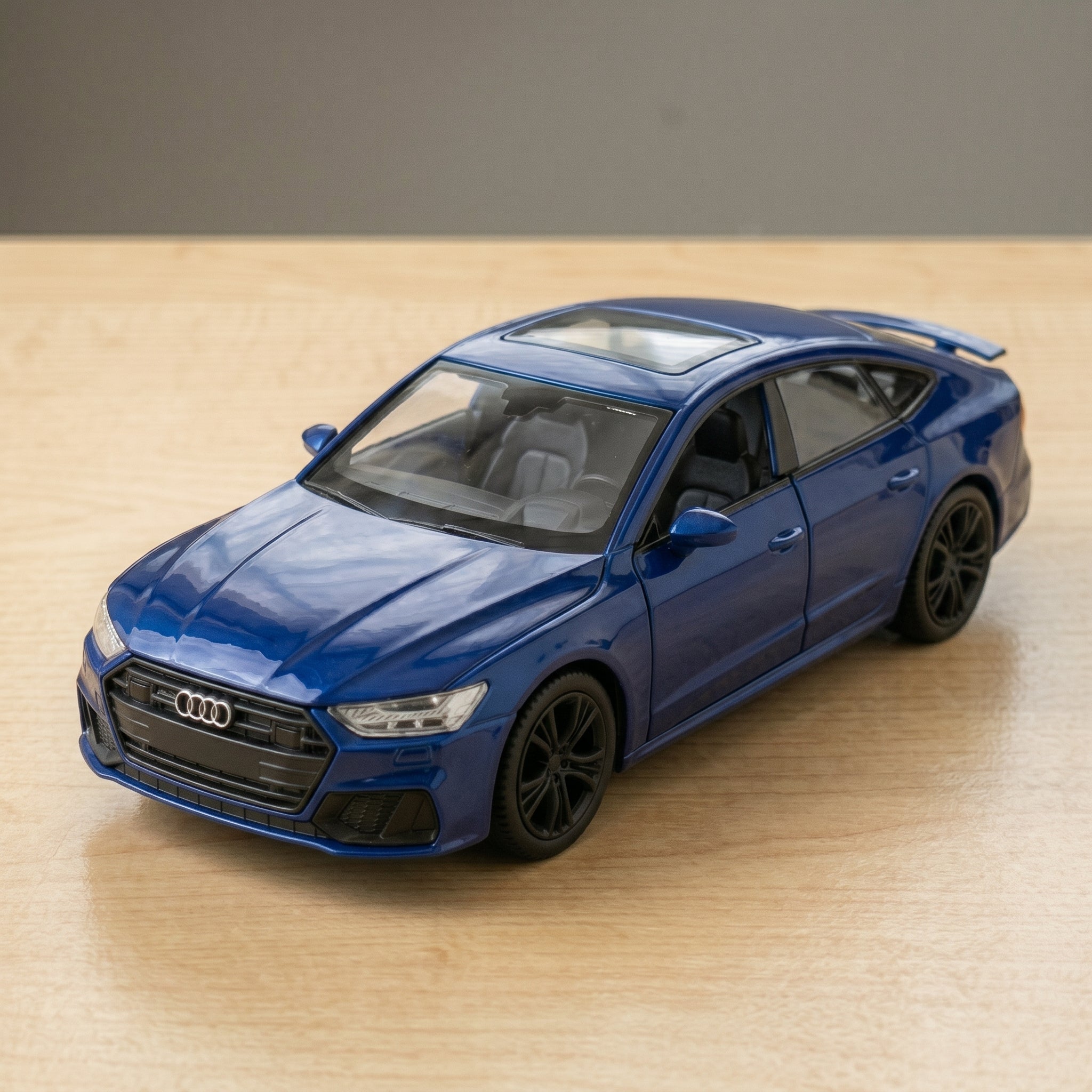 Audi A7 Die-Cast Model Car 1:28 Scale | Premium Alloy Collectible
