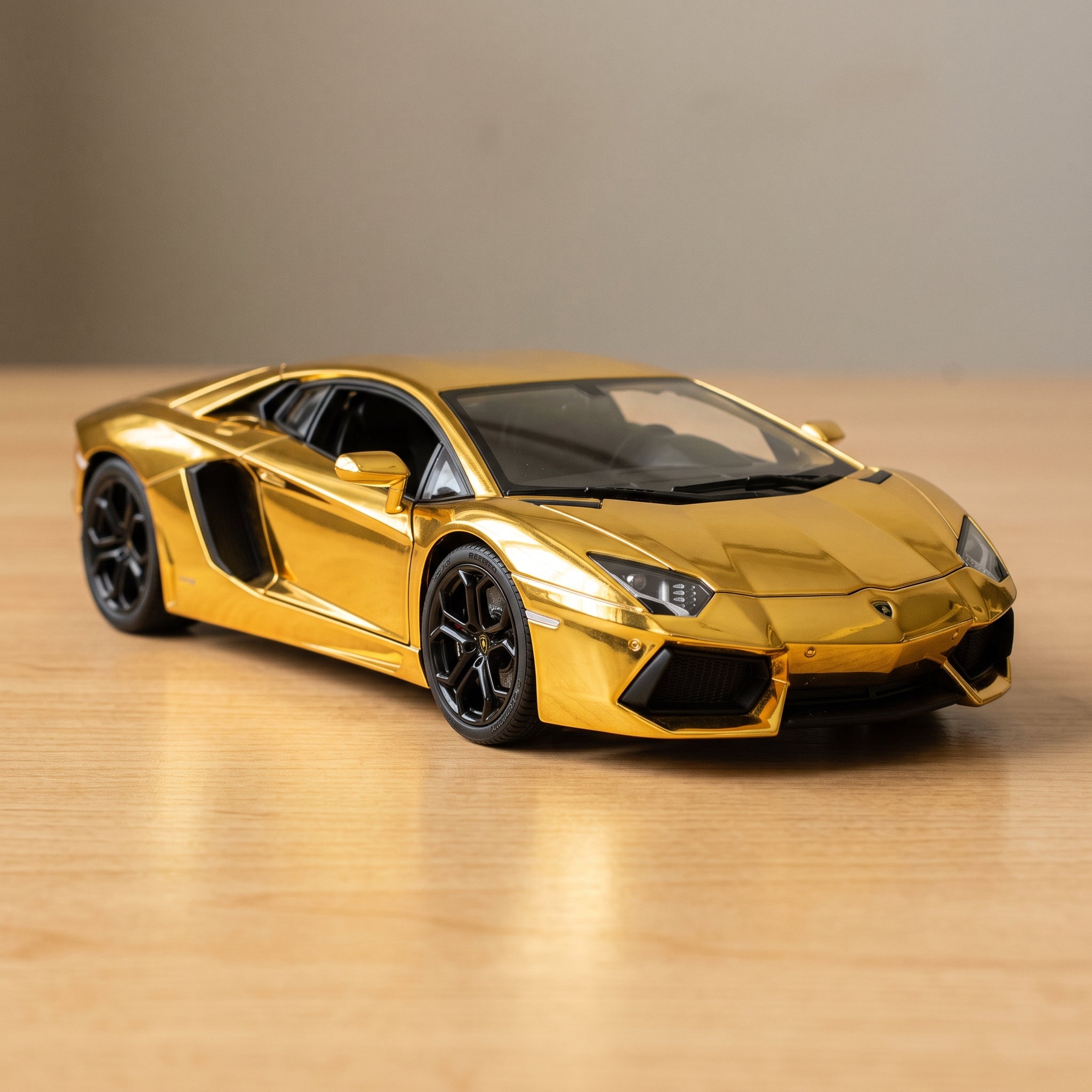 Lamborghini Aventador Diecast Model – Gold Chrome (1:32 Scale)