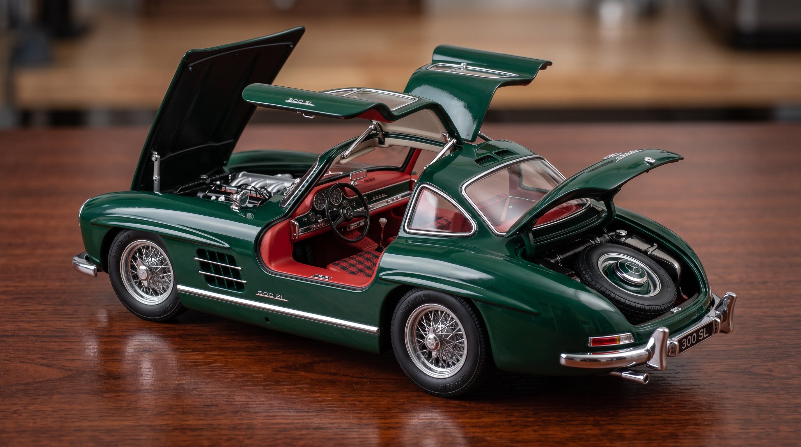 Mercedes Bnez 300 Sl vintage Diecast Model 1:24 Scale