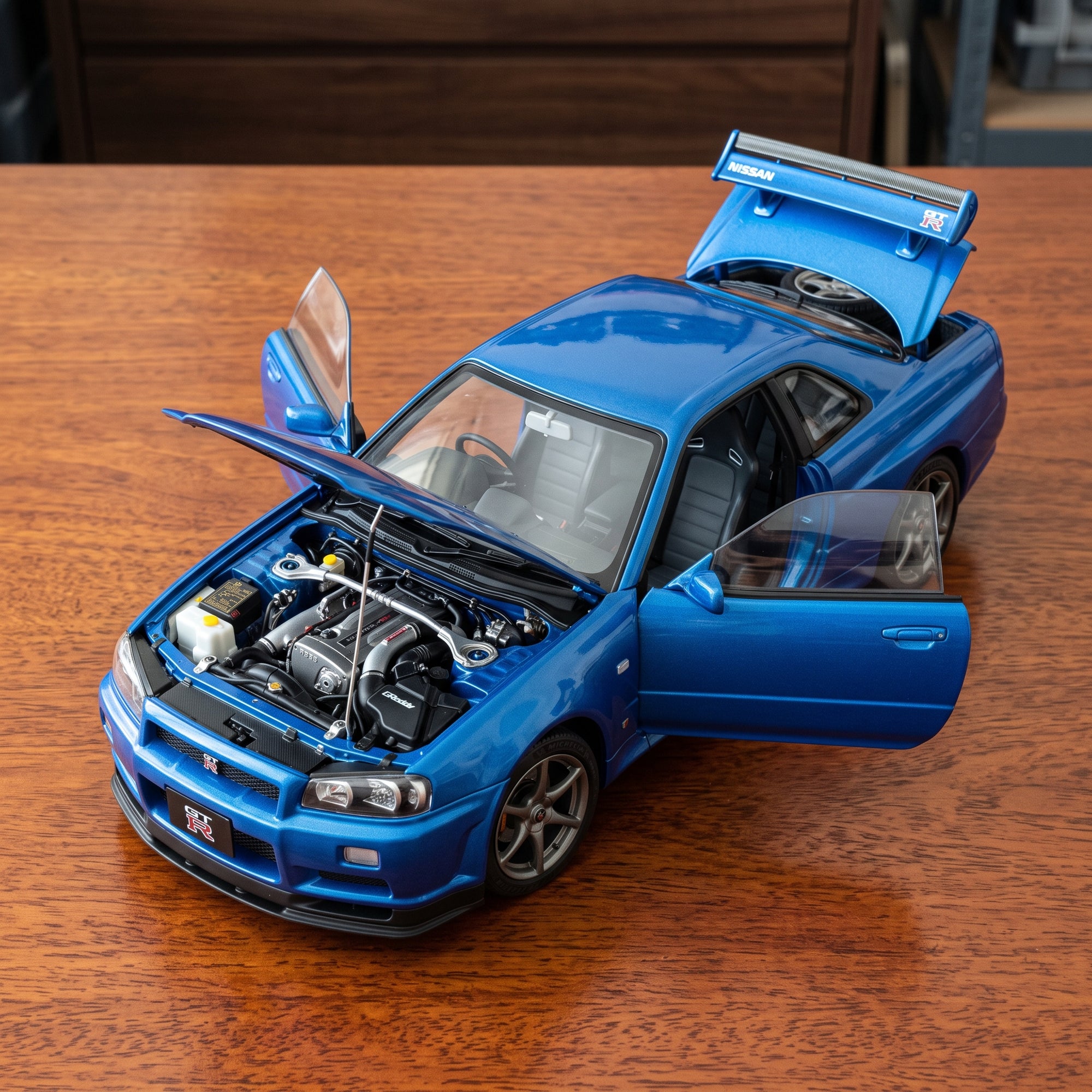Nissan Skyline GT-R R34 Diecast Model 1:24 – Bayside Blue Metallic