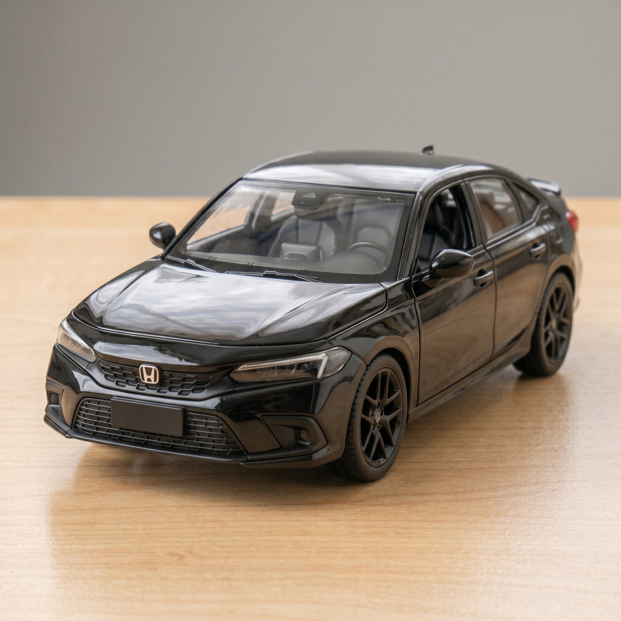 Honda Civic Oriel (11th Gen) Die-Cast Model Car 1:24 Scale