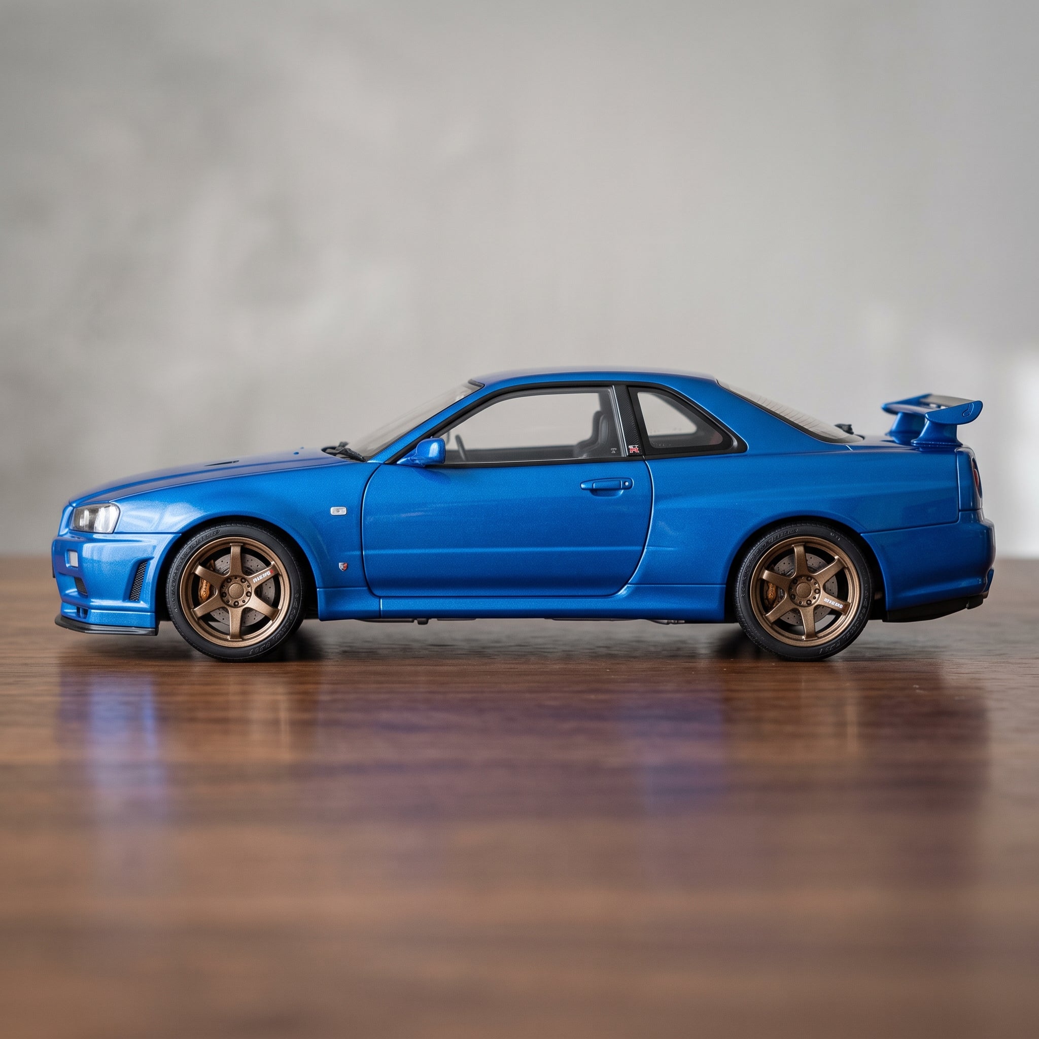 Nissan Skyline GT-R R34 Diecast Model 1:24 – Bayside Blue Metallic