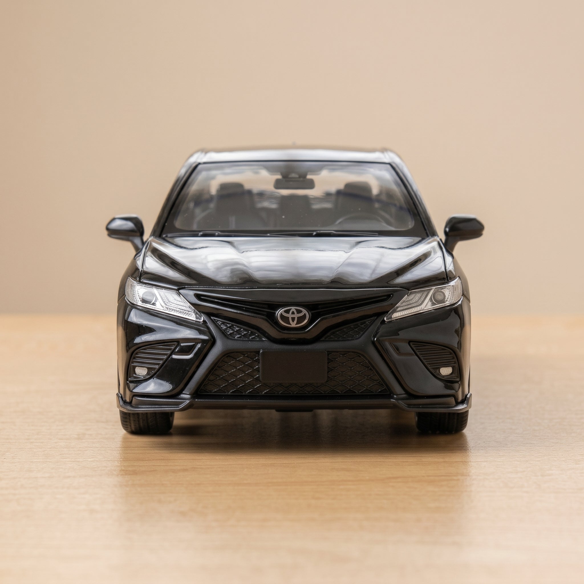 Toyota Camry 1:28 Scale Diecast Model