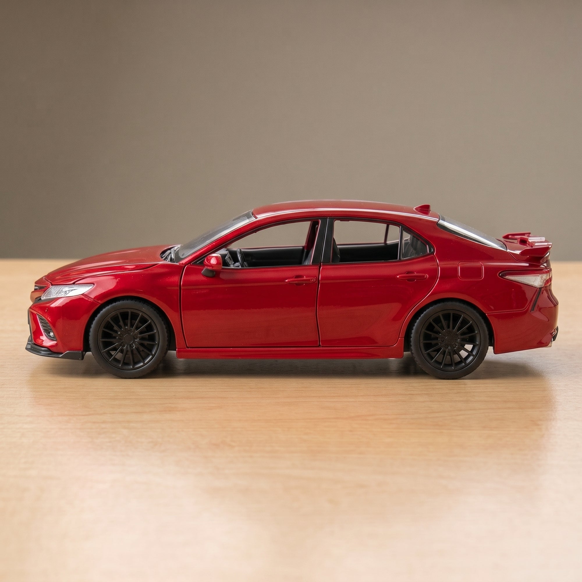 Toyota Camry 1:28 Scale Diecast Model