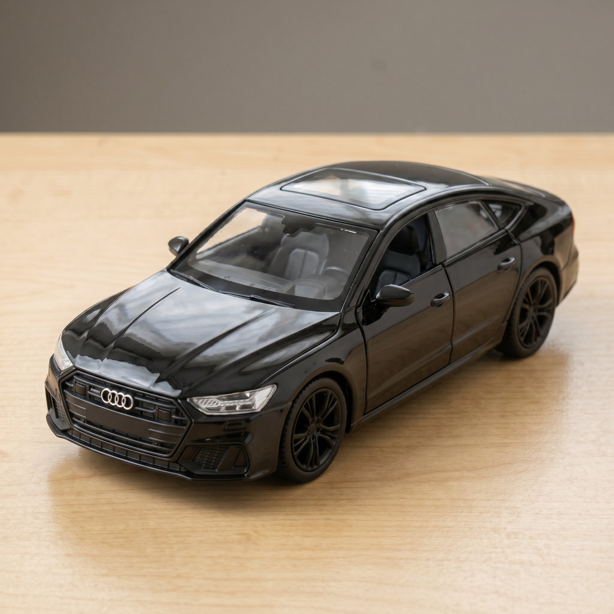 Audi A7 Die-Cast Model Car 1:28 Scale | Premium Alloy Collectible