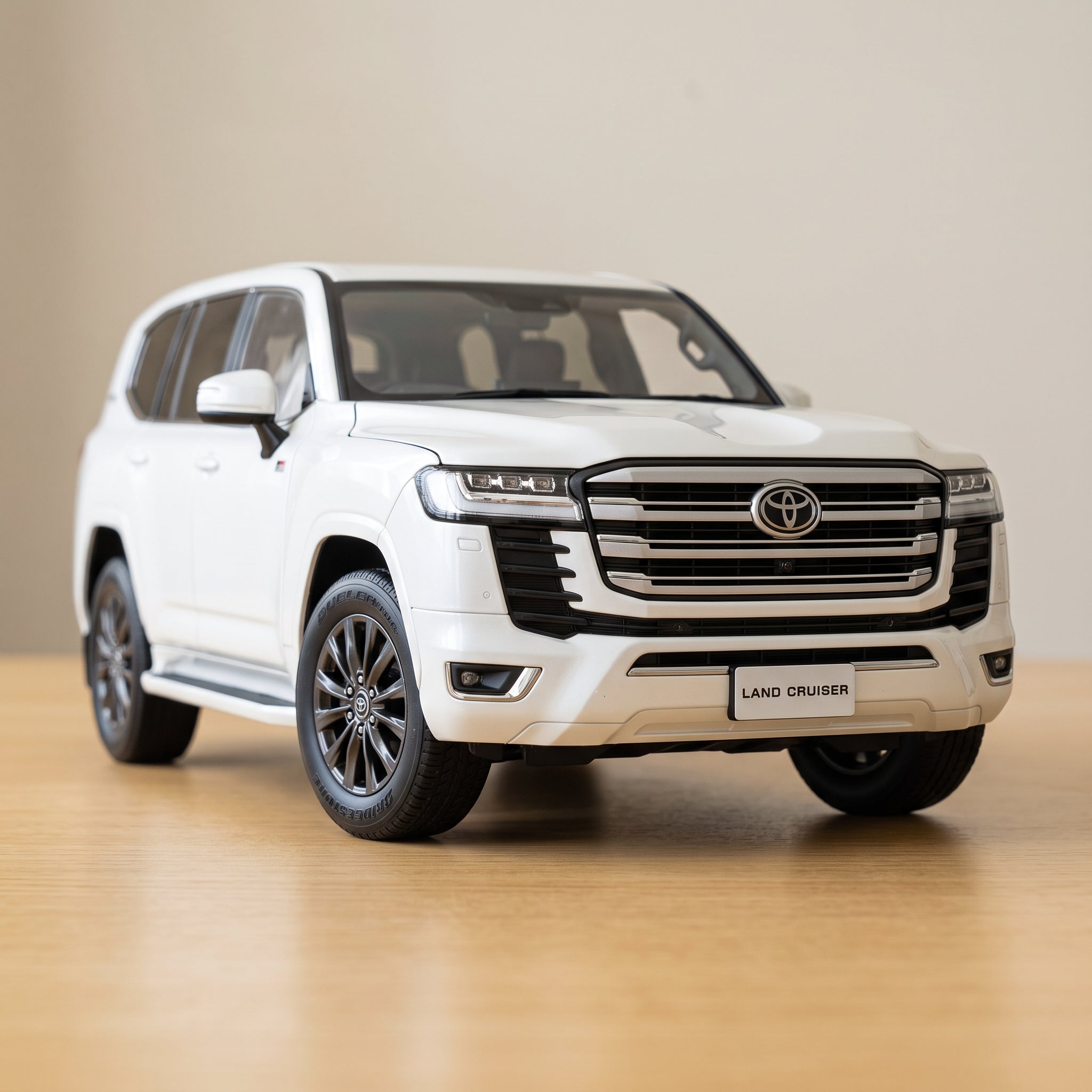 Toyota Land Cruiser LC300 1:18 Scale Collector's Edition Diecast Model