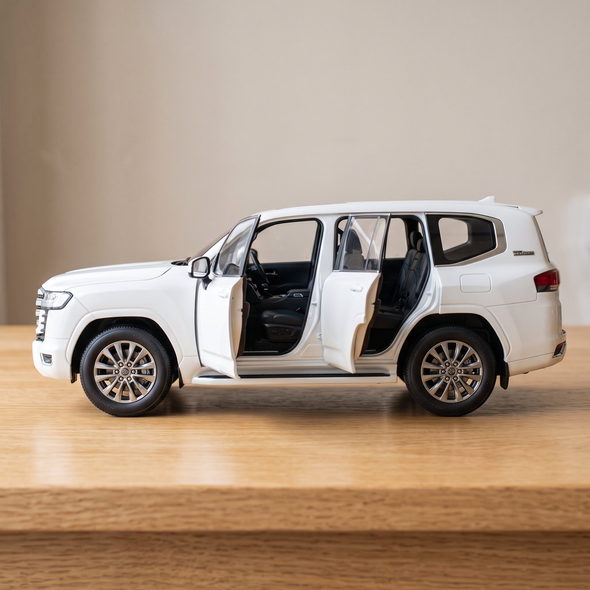 Toyota Land Cruiser LC300 1:18 Scale Collector's Edition Diecast Model