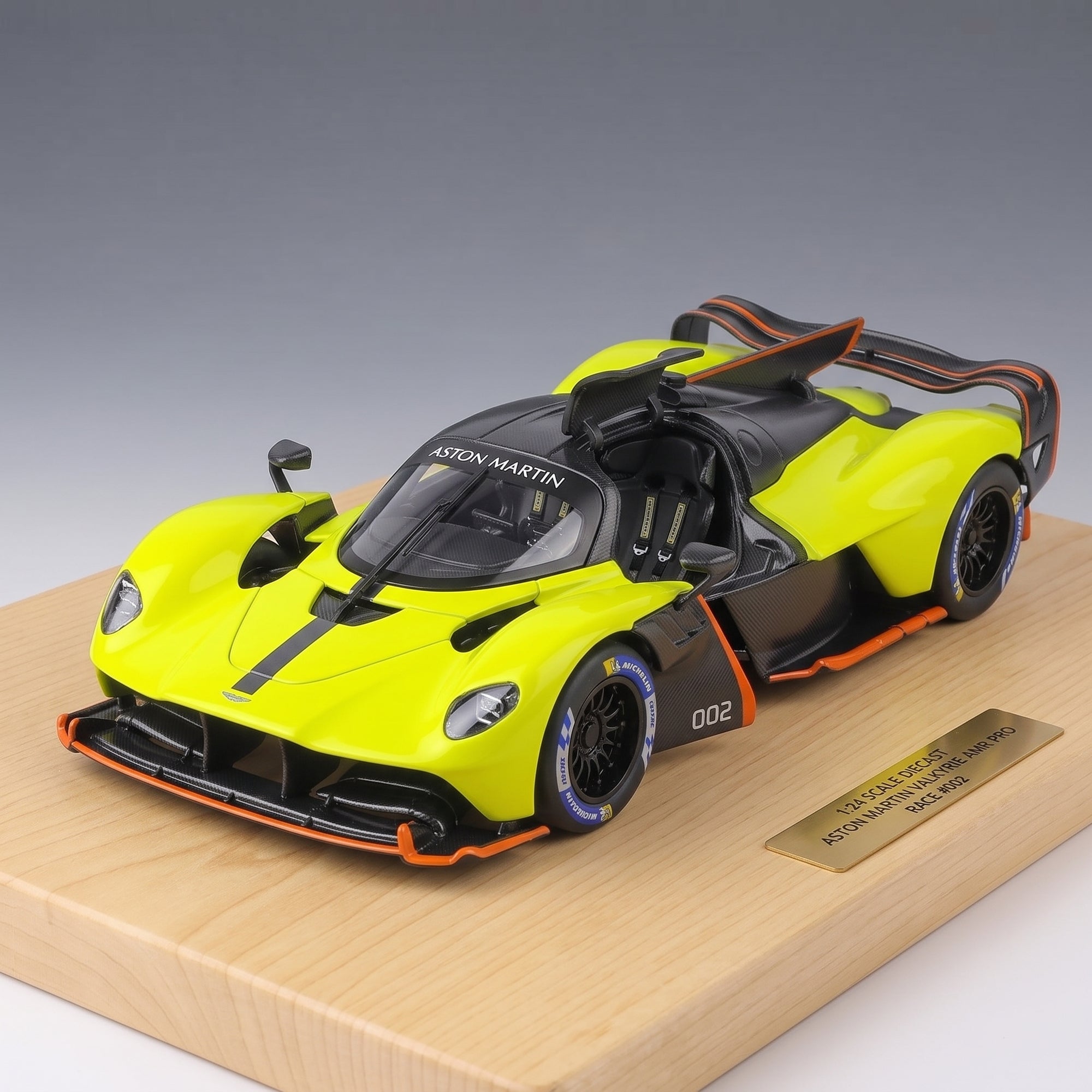 Aston Martin Valkyrie AMR Pro Diecast Model 1:24 Scale