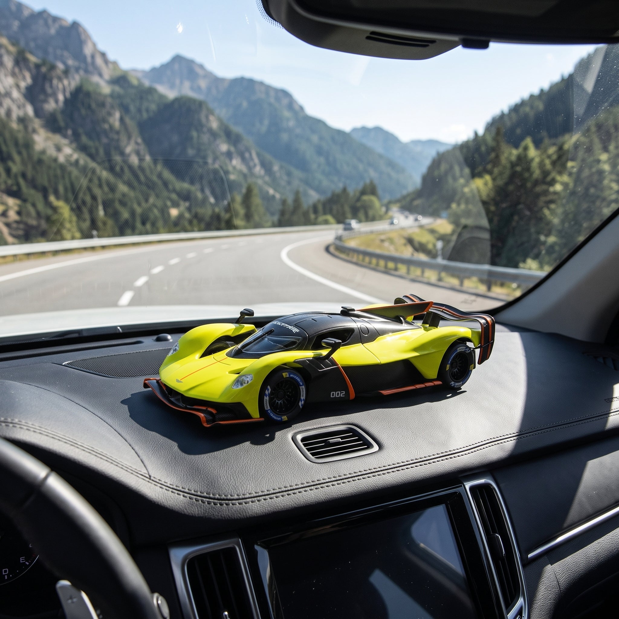 Aston Martin Valkyrie AMR Pro Diecast Model 1:24 Scale